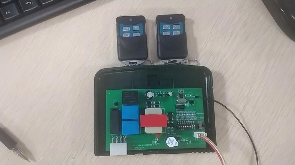 電動門遙控系統(tǒng)完全指南 遙控器與控制器詳解